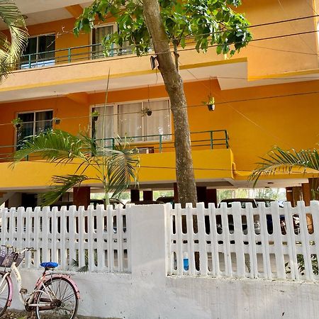 바르카 Bluebell Meadows 2Bhk 아파트 외부 사진