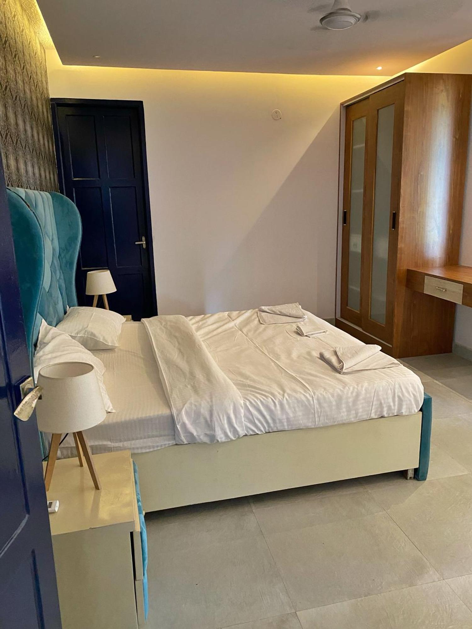 바르카 Bluebell Meadows 2Bhk 아파트 외부 사진